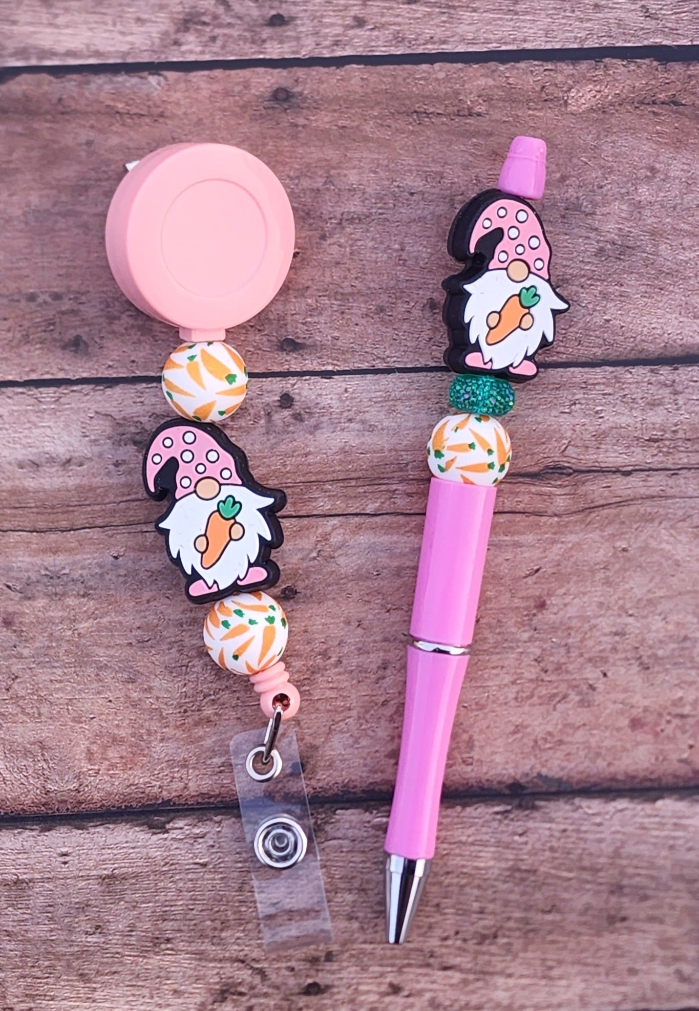 Carrot Gnome Pen/Badge Reel