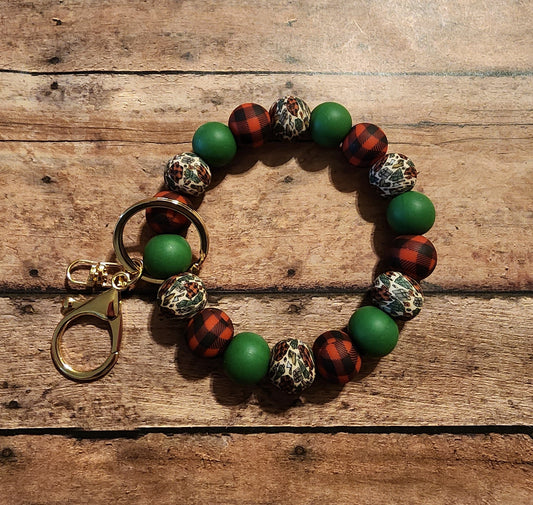 Buffalo Plaid | Silicone Beaded Wristlet Keychain