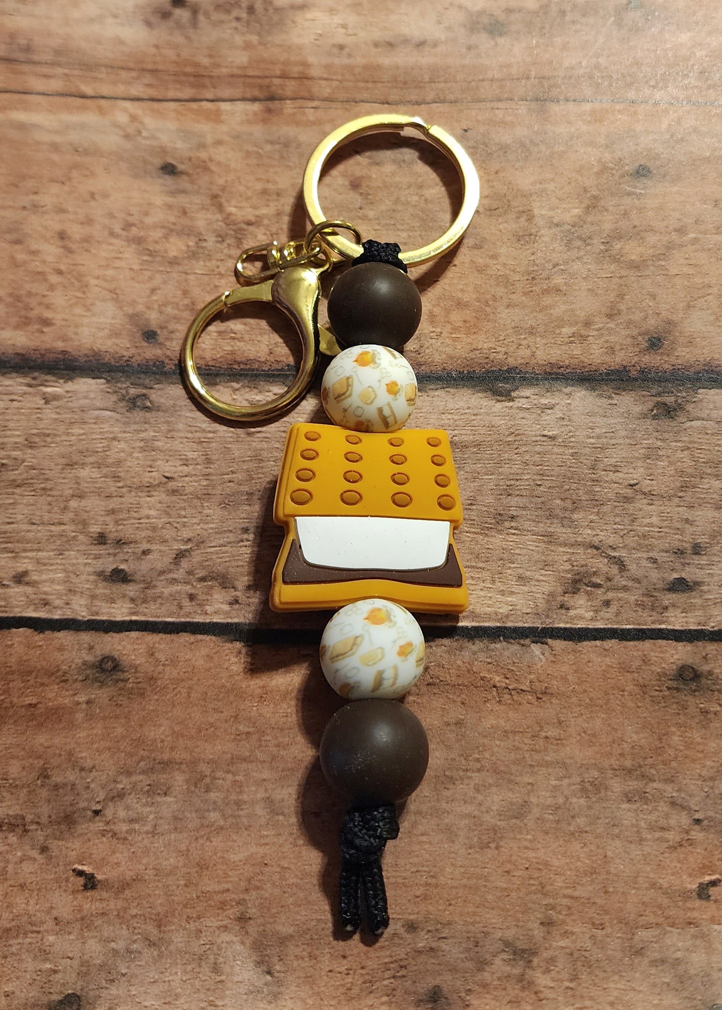 Campfire S'mores | Silicone Beaded Mini Keychain
