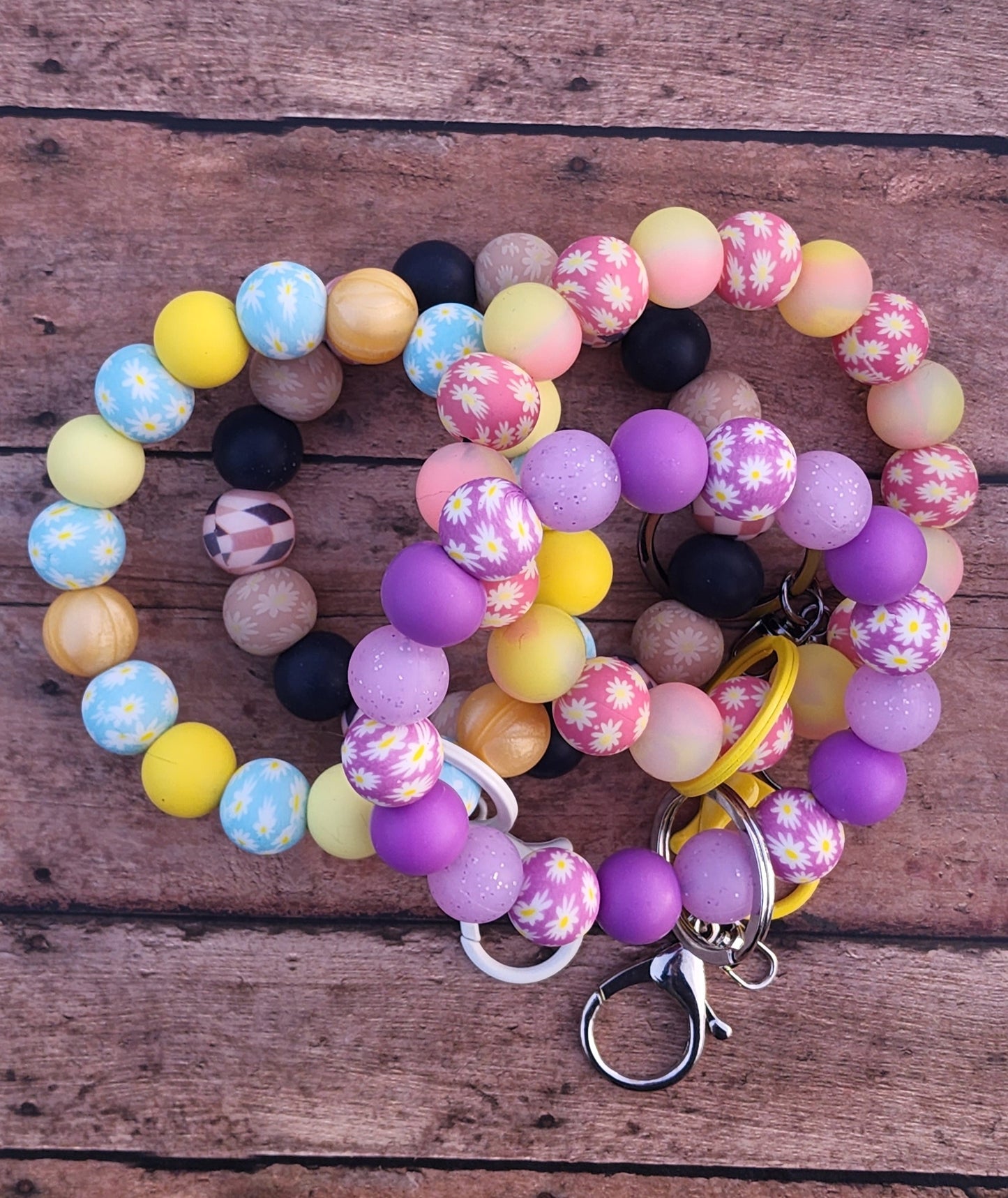 Daisy Wristlets