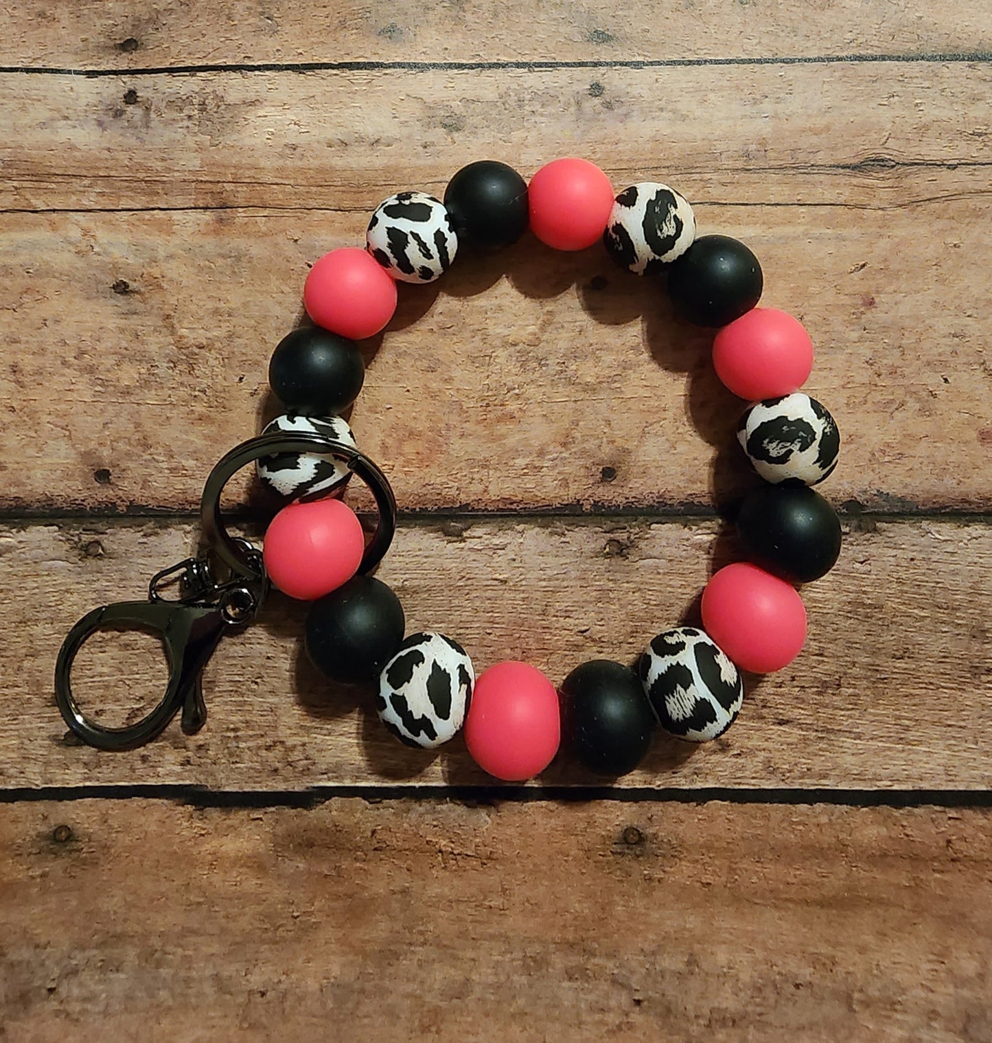 Hot Pink Leopard | Silicone Beaded Wristlet Keychain