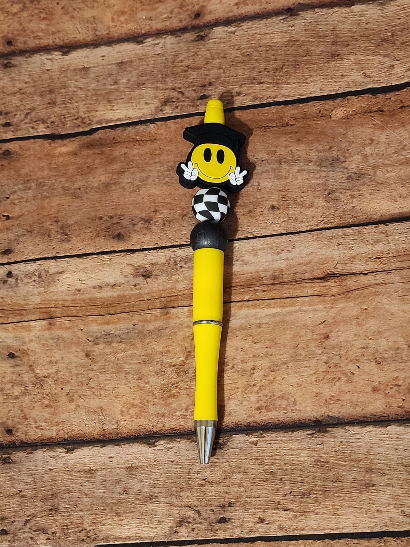 Grad Smiley | Silicone Beaded Pen